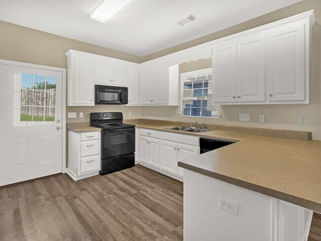 Photo - 9750 Moonlight Dr