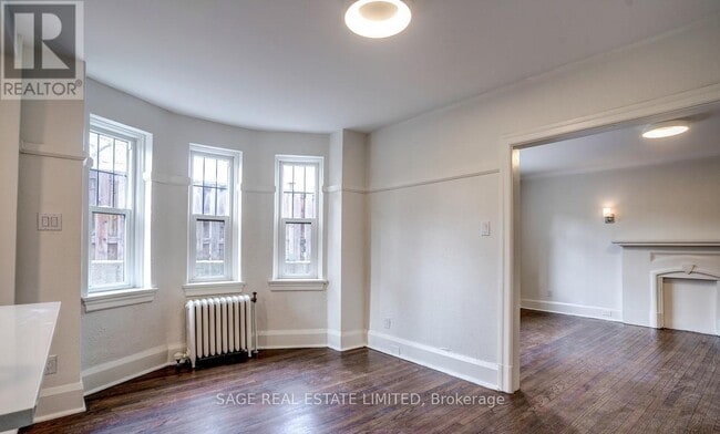 Photo - 48 Lawton Blvd