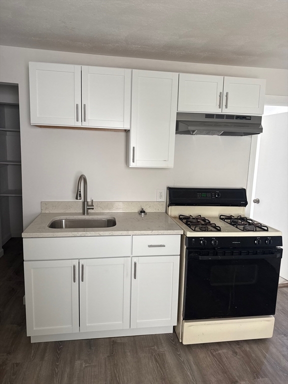 Photo - 107 Brooks St Apartment Unit 1
