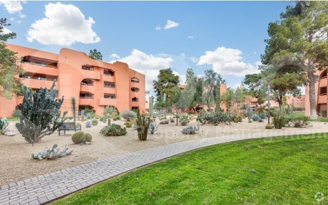 Building Photo - 12212 N Paradise Vlg Pkwy S Rental
