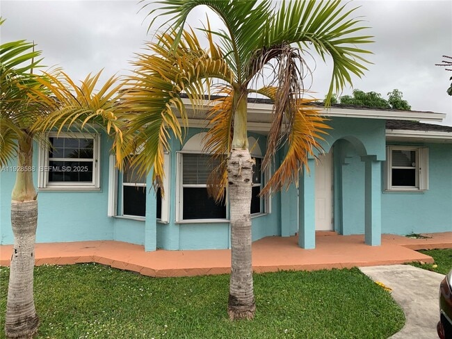 Photo - 14300 SW 105th Ave