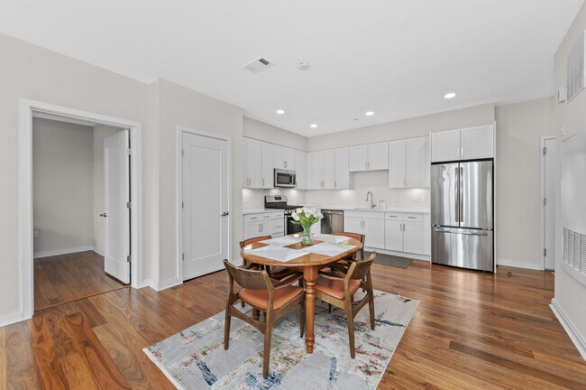 Photo - 3531 Washington St Unit 417