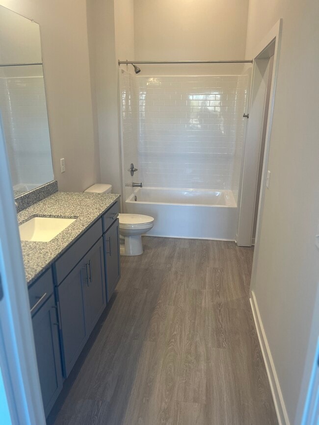 Photo - Franklin Flats