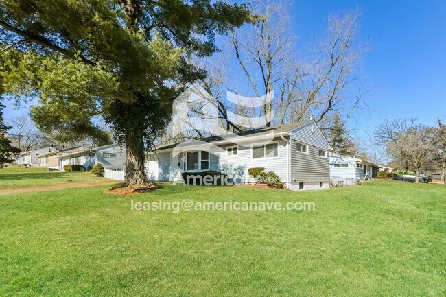 Photo - 1657 Mowbry Ln