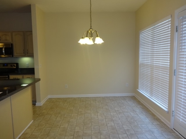 5552 Craftwood Dr