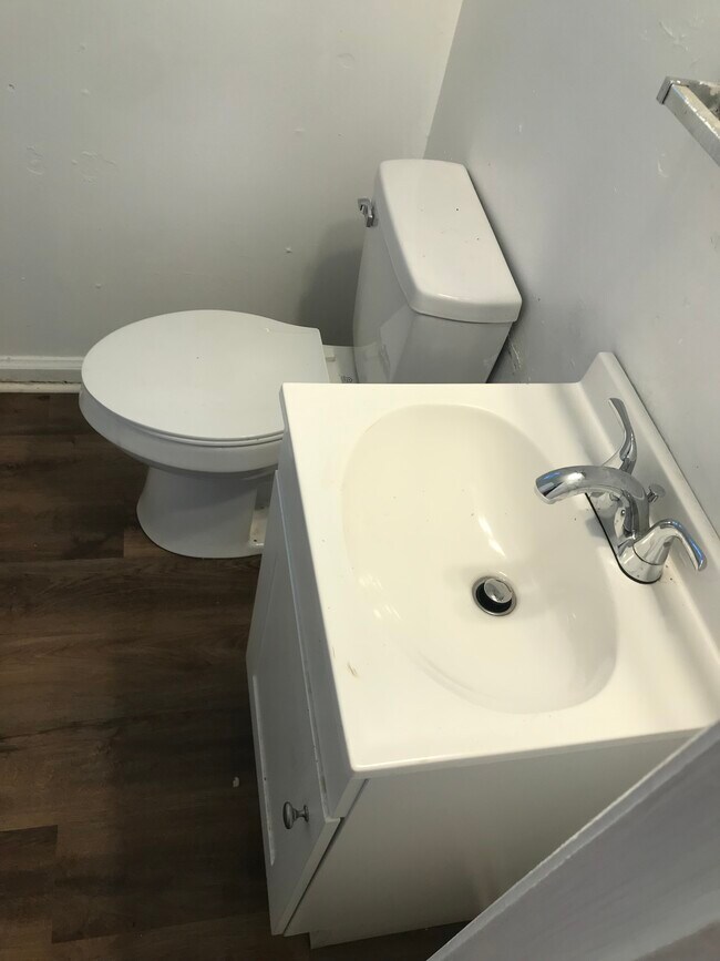 Photo - 1403 Hyman Ave