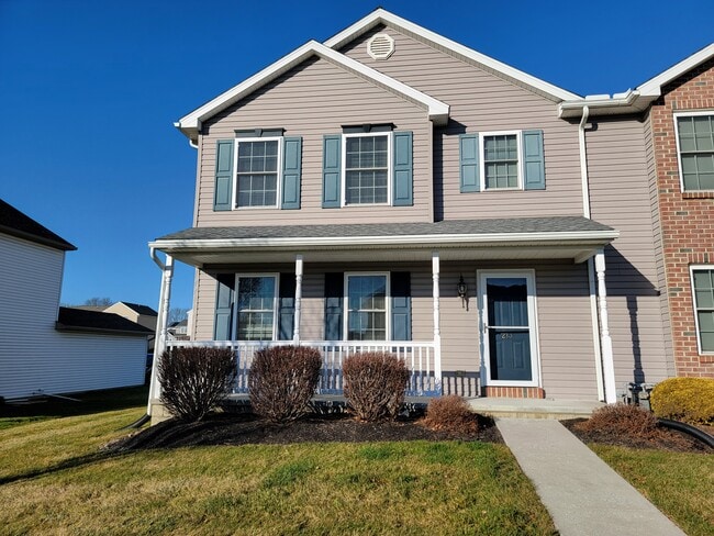 Building Photo - 213 Limestone Dr