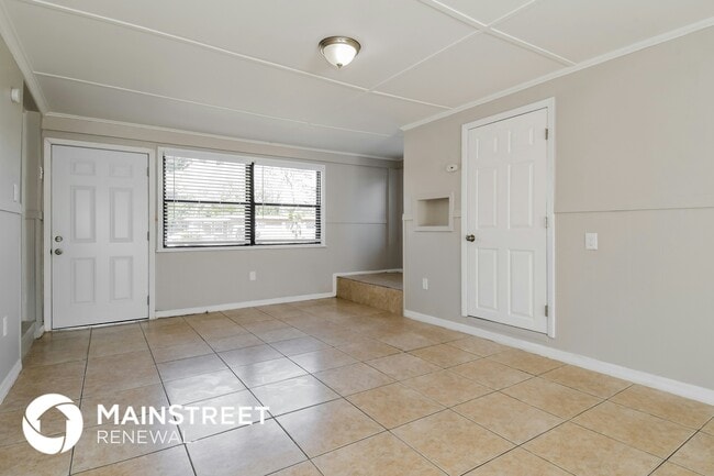 Photo - 7104 Pellias Rd