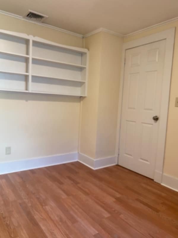 Photo - 134 School St