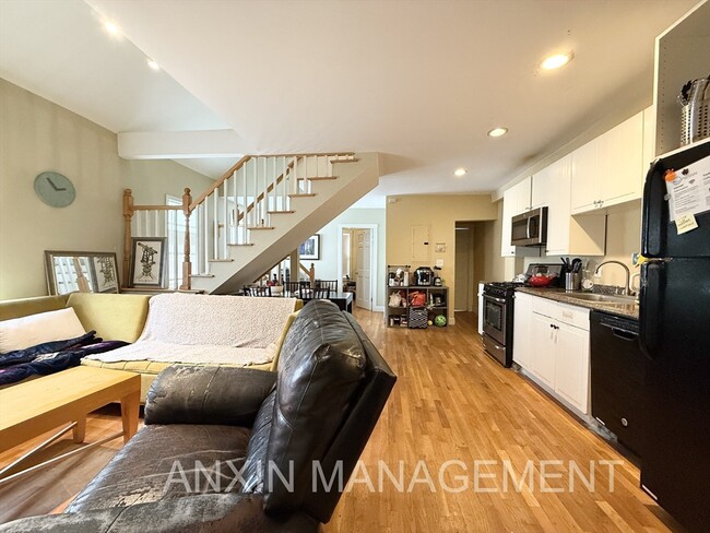 Photo - 51 Clifton St Unit 51