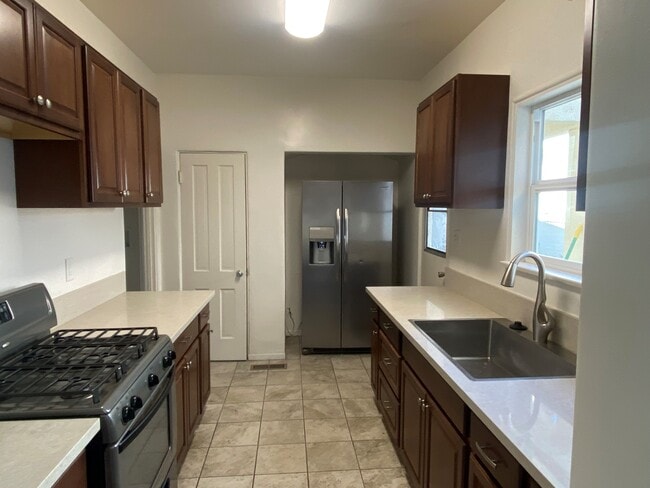 Photo - 8731 Holloway Dr Unit 8731.5