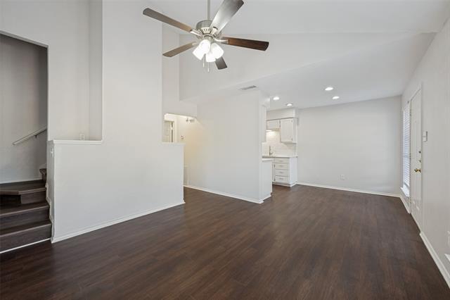 Photo - 117 Peachtree Ct