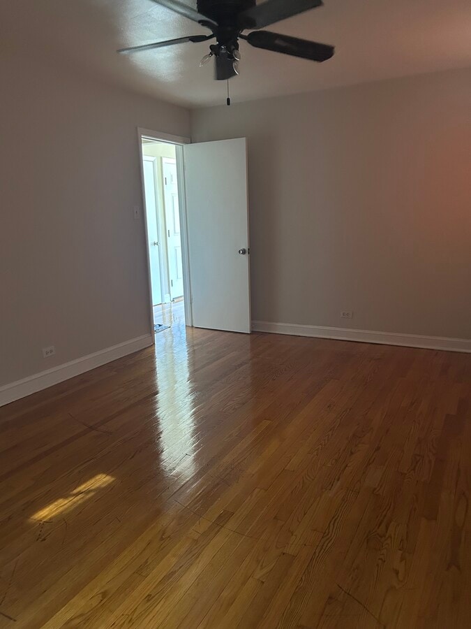 Photo - 3019 W 71st St