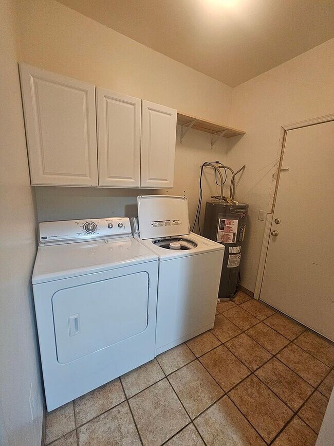 Photo - SINGLE FAMILY HOME.