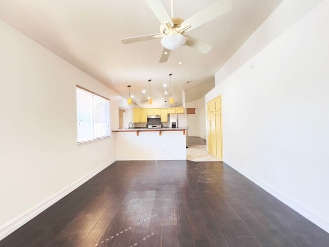 Photo - 54 Sea Holly Way