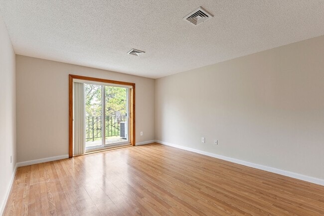 Photo - 45 Loomis St Unit 317