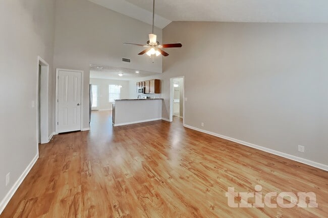 Photo - 1258 Tiree Dr