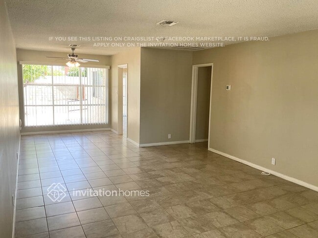 Photo - 13139 Archwood St