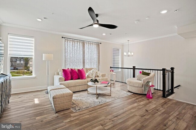 Photo - 3057 Perthshire Pl