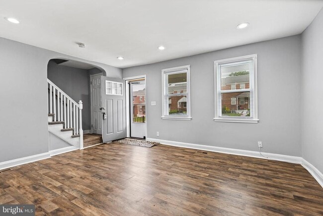 Photo - 1015 Lyndhurst St