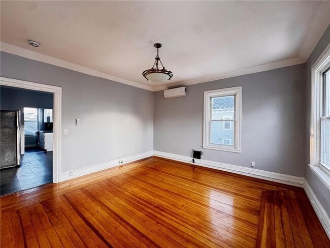 Photo - 72 Courtland St Unit 2