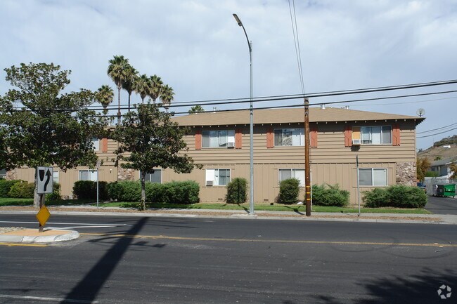 Photo - 3196 Pearl Ave Apartments