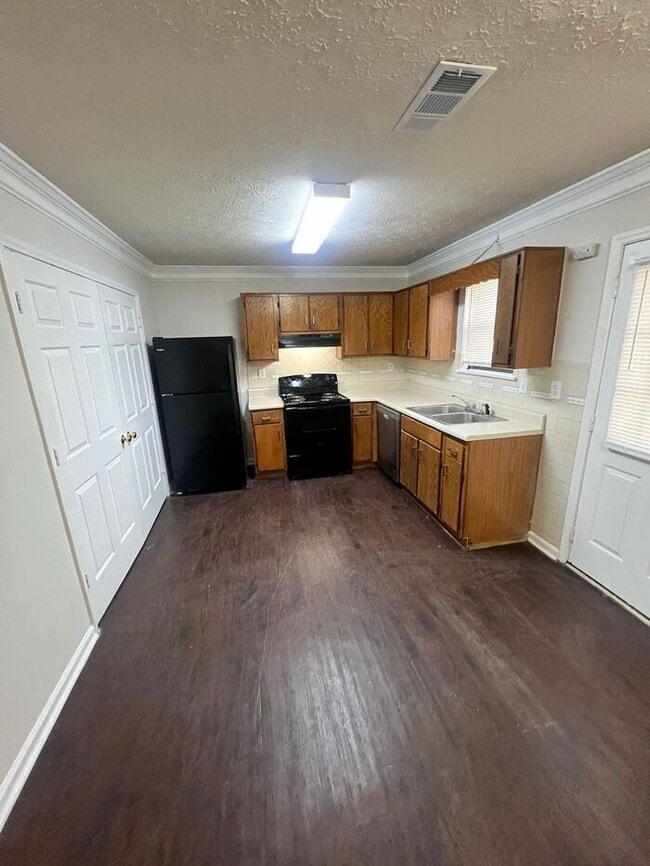 Photo - Beautiful 2 bedroom 2 bathroom ranch duplex Now Ready!