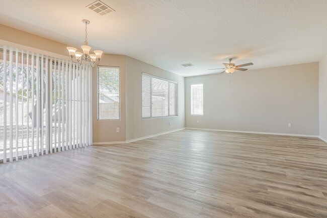 Photo - 3790 W South Butte Rd