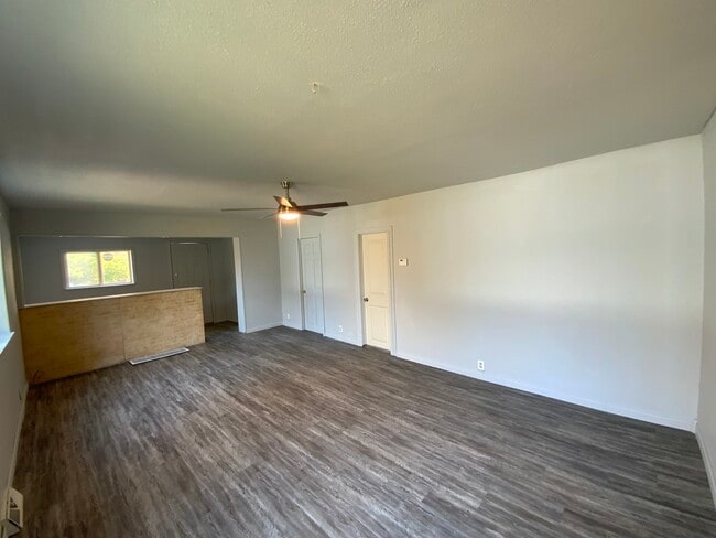 Photo - 624 Grant St