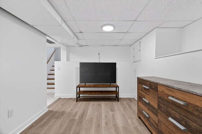 Photo - 453 Chamberlin Dr Unit SI ID1472907P