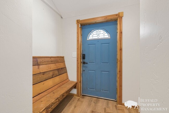 Photo - Charming Parker Home for Rent – Rustic Character Meets Modern Comfort!