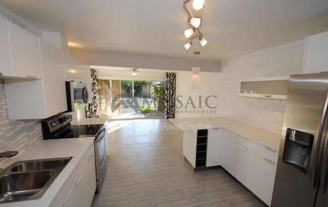 Photo - 4351 N 36th Pl