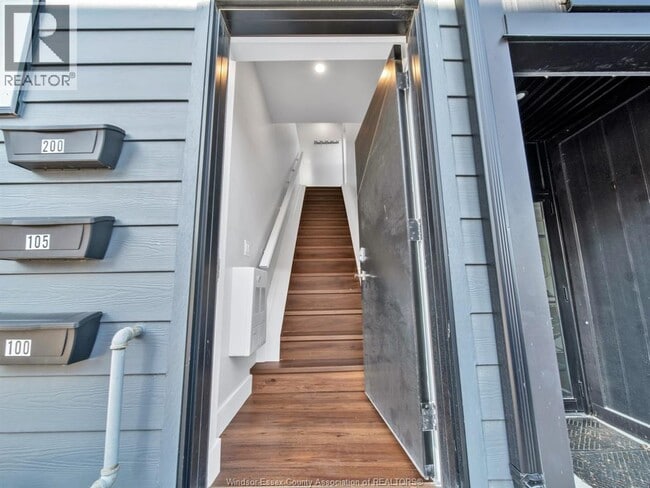 Photo - 79 Murray St Unit 200