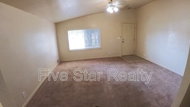Photo - 5957 Wiget Ave