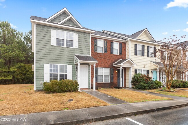 Photo - 210 Springwood Dr