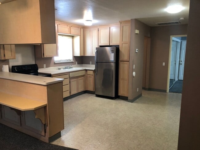 Photo - NOW AVAILABLE!! QUAINT HOME IN NEWMAN OUT IN THE COUNTRY