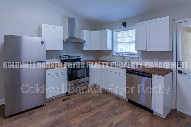 Photo - 150 Scenic Dr