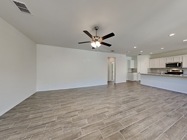 Photo - 1629 Briar Hunt Dr