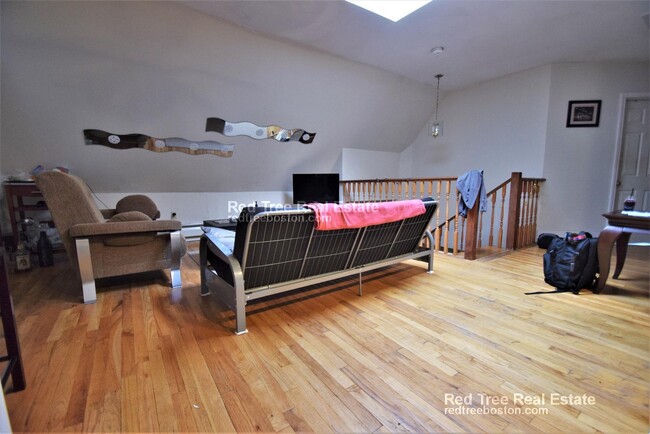 Photo - 68 Boylston St Condo Unit 4