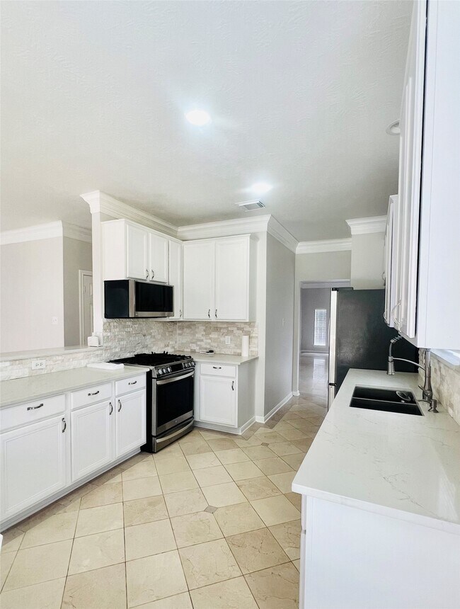 Photo - 8511 Nashwood Ct