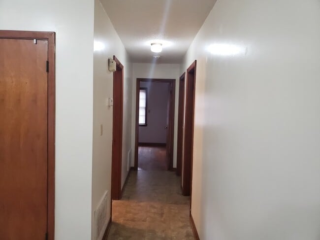 Photo - 908 SE Maynard Rd