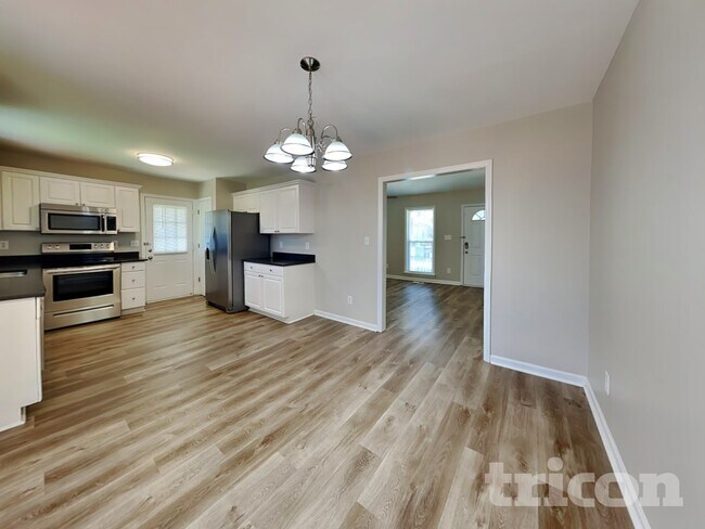 Photo - 4041 Mackinac Island Ln