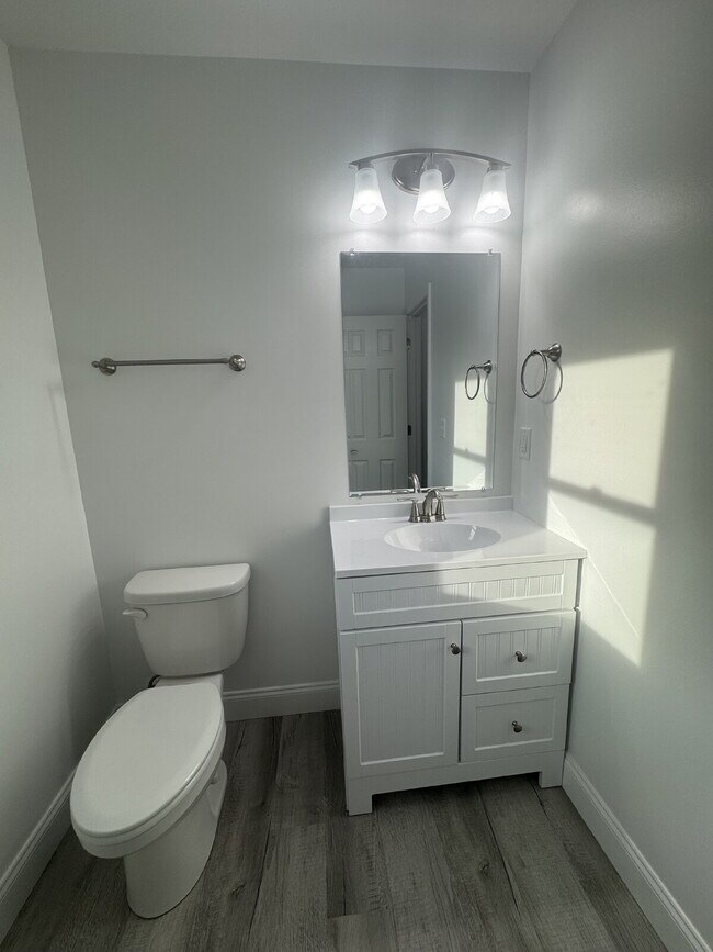 Photo - 203 Quinn Hill Ln