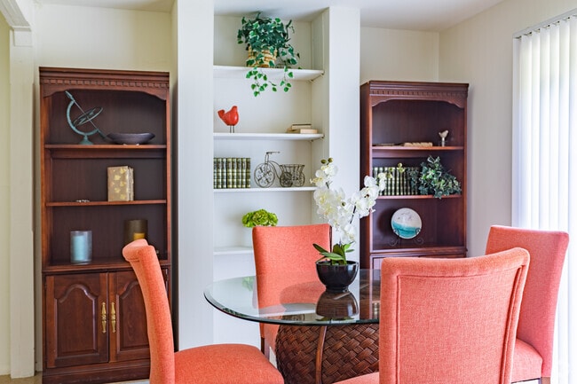 The Shamrock- 2BR, 1.5BA