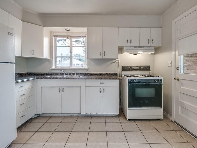 Photo - 4228 NW 14th St