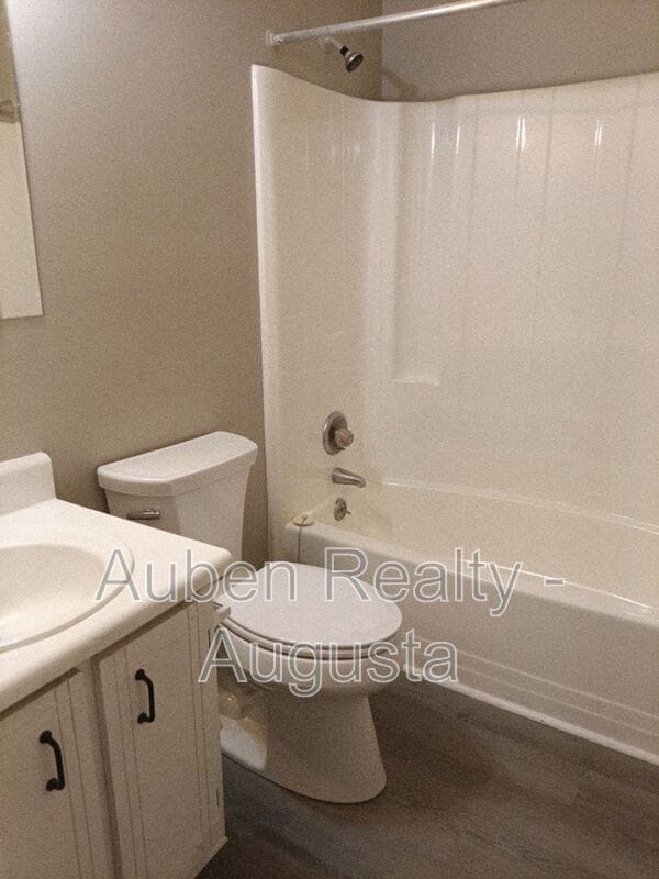 Photo - 1730 Hicks St