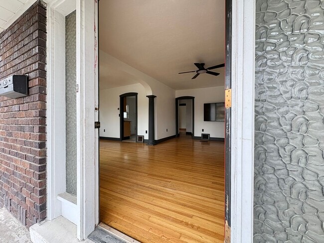 Photo - Remodeled 3 Bedroom Home - Pets Welcome + Big Backyard & Basement!