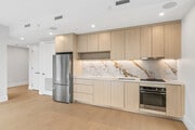 2BR, 2BA - 1,054SF - Kitchen