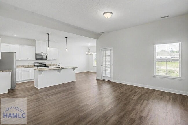 Photo - 364 Abode Ave