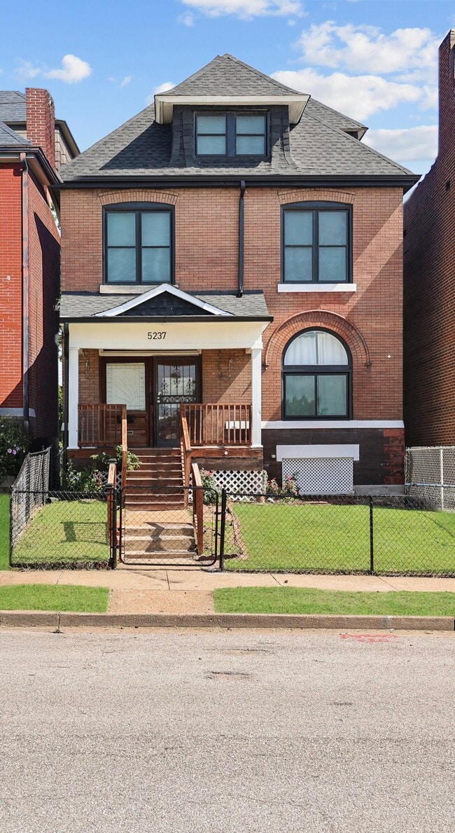 Photo - 5237 Enright Ave